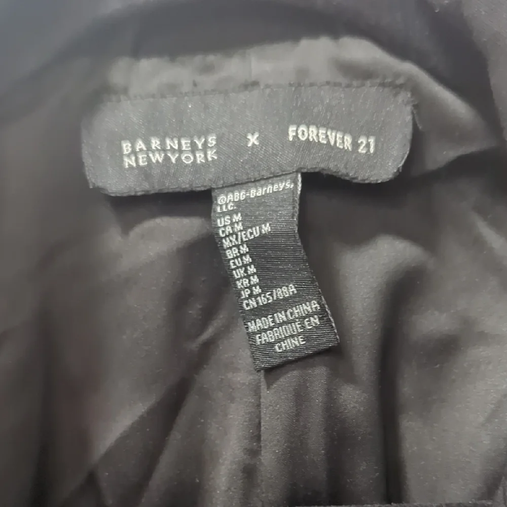 Barneys New York Black Blazer with Ruched Sleeves - Picture 2 of 3
